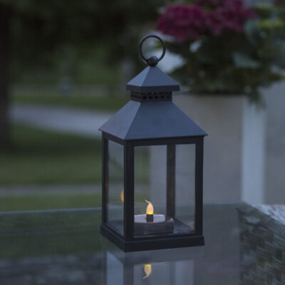 Sodo-lauko-adekoracija-zibintas-saulės-baterijos-elementai_480-38_MB_001