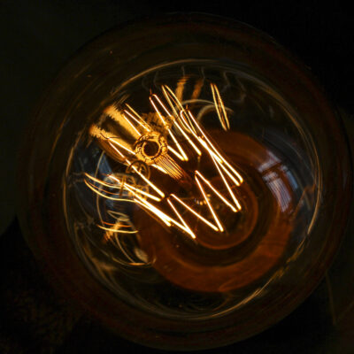 Kaitrine-dekoratyvine-lempute-G95-vintažinė-edisono-2