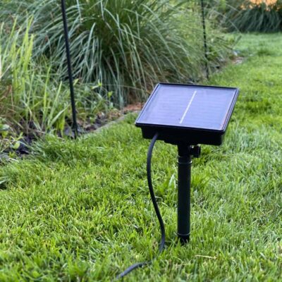 Saulės-baterija-girliandai