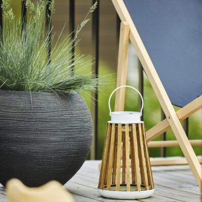 zibintas su saules baterija solar wood 481-83