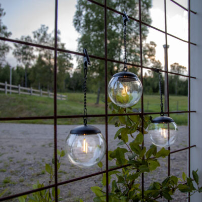 482-14 zibintai su saules baterijomis